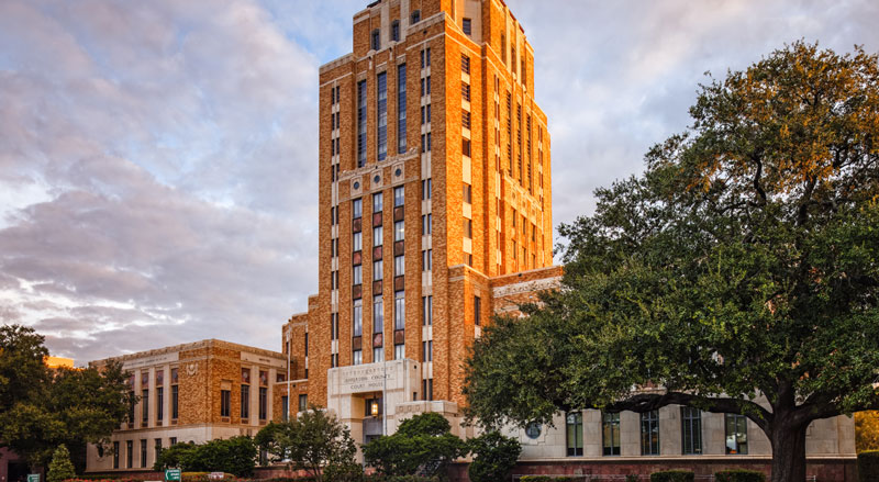 Beaumont-TX-Jefferson-County-Courthouse-at-Sunrise